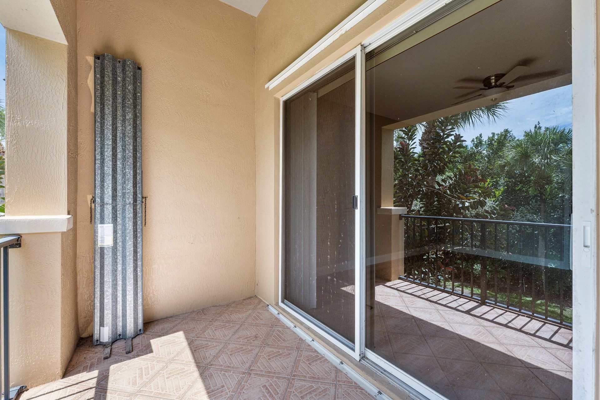 2896 Hidden Hills Road, Unit 1002, West Palm Beach, FL 33411 Photo