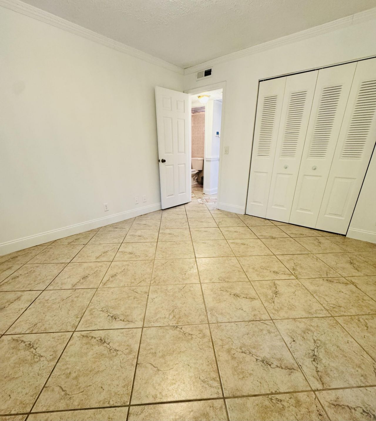 218 Kent M, Unit M, West Palm Beach, FL 33417 Photo