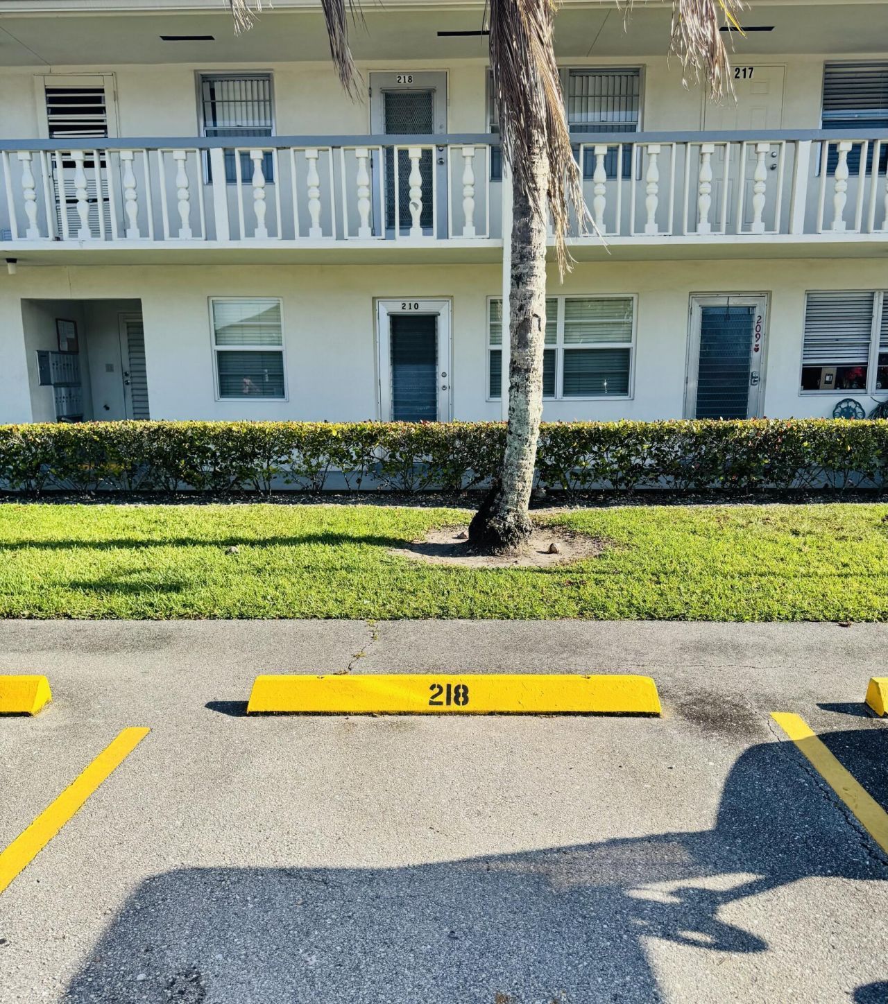 218 Kent M, Unit M, West Palm Beach, FL 33417 Photo