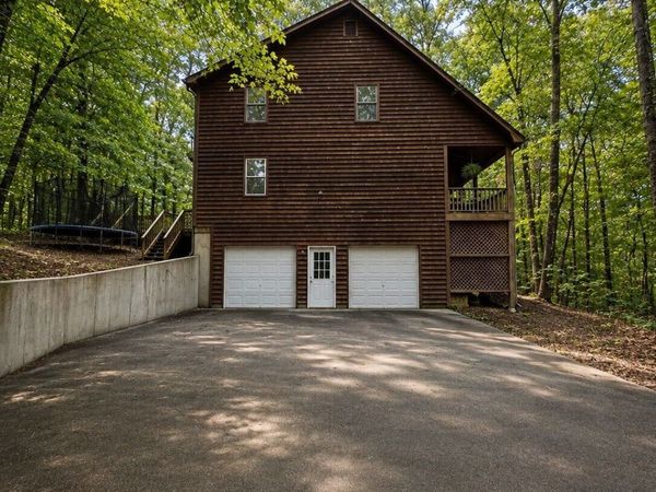 180 Hale Mountain Court, Hiram, GA 30141