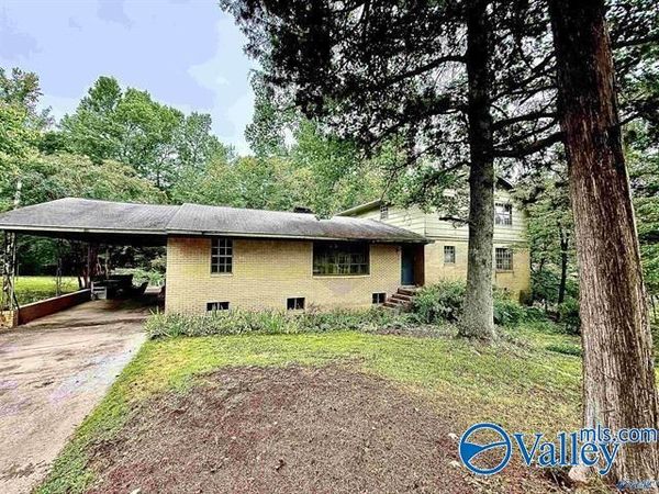 258 N Mountain Drive, Trinity, AL 35673