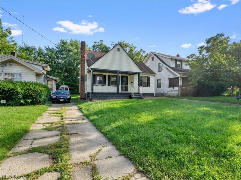 353 Hilton Avenue, Youngstown, OH 44507 Photo 2
