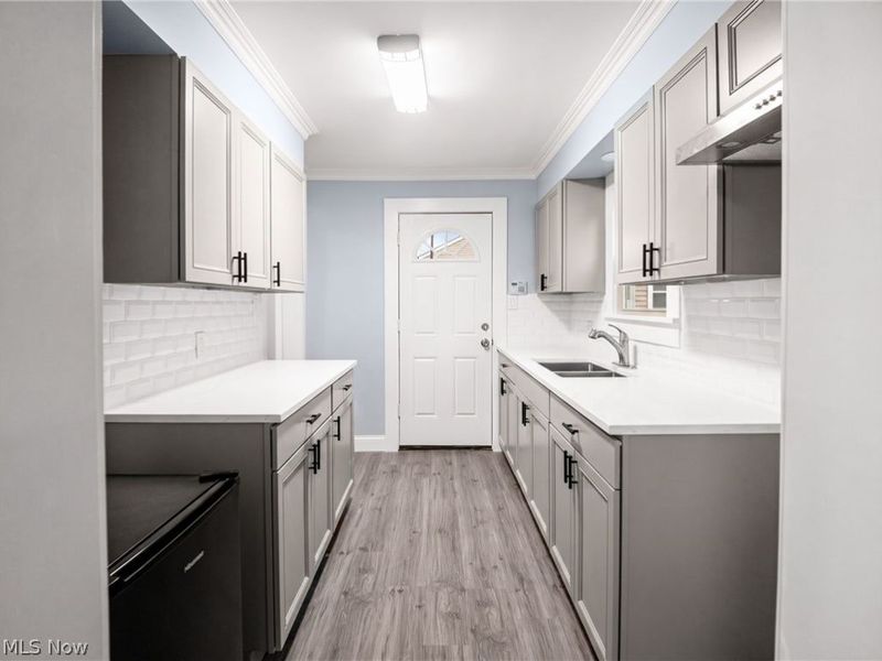 353 Hilton Avenue, Youngstown, OH 44507 Photo 8