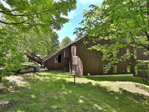 894 East Ash Road, Unit L9, Plymouth, VT 05056