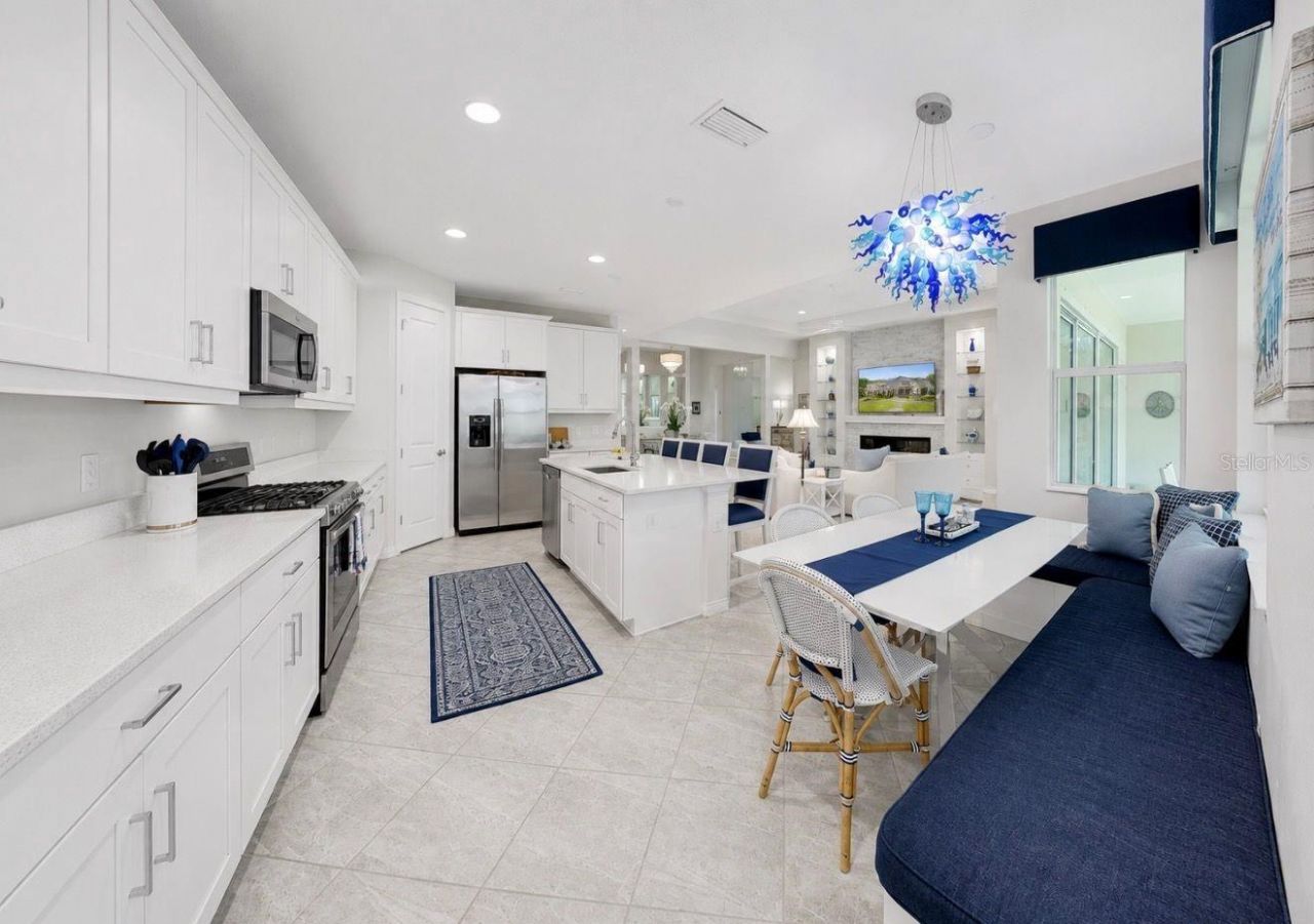 311 Chantilly Trail , Bradenton, FL 34212 Photo