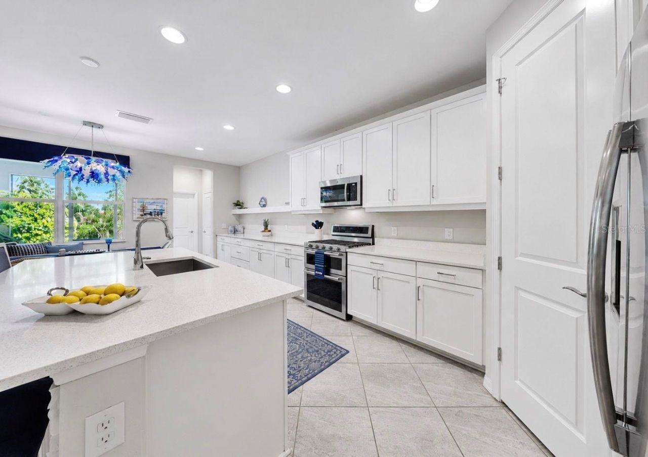 311 Chantilly Trail , Bradenton, FL 34212 Photo