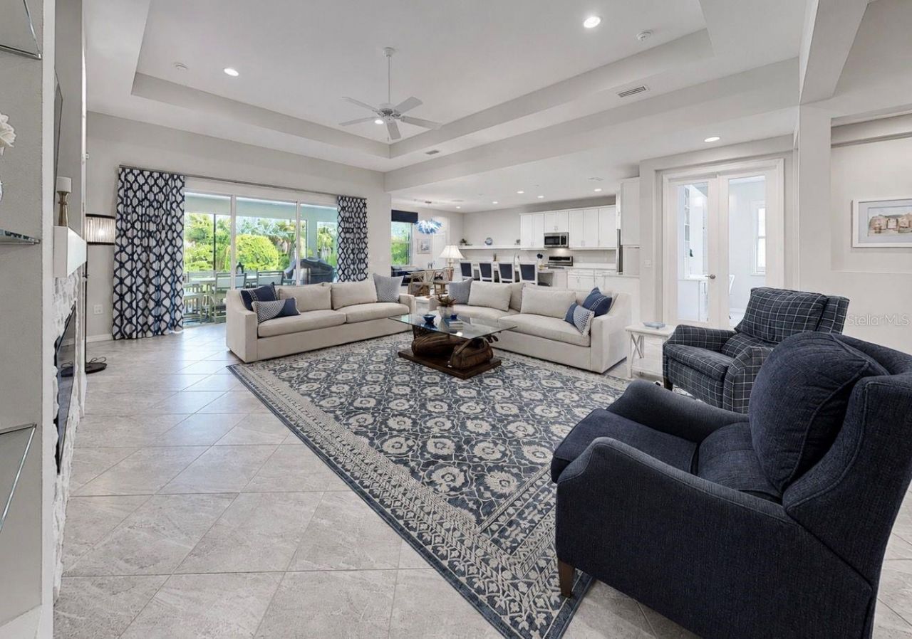 311 Chantilly Trail , Bradenton, FL 34212 Photo