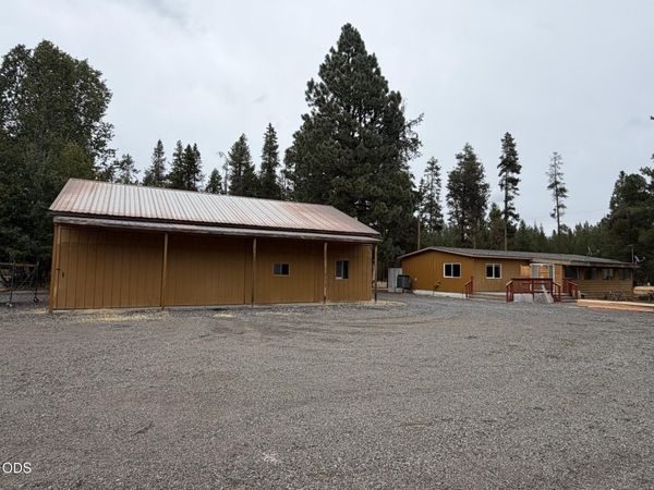 17875 Old Wood Road, Bend, OR 97707