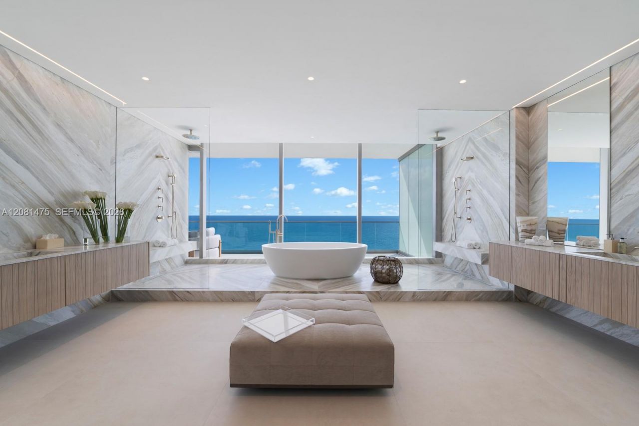 10203 Collins Ave, Unit LPH 2701, Bal Harbour, FL 33154 Photo