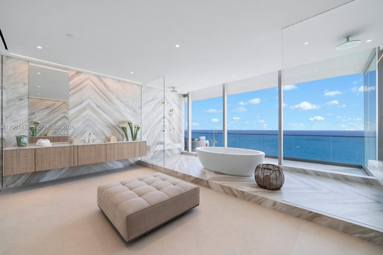 10203 Collins Ave, Unit LPH 2701, Bal Harbour, FL 33154 Photo