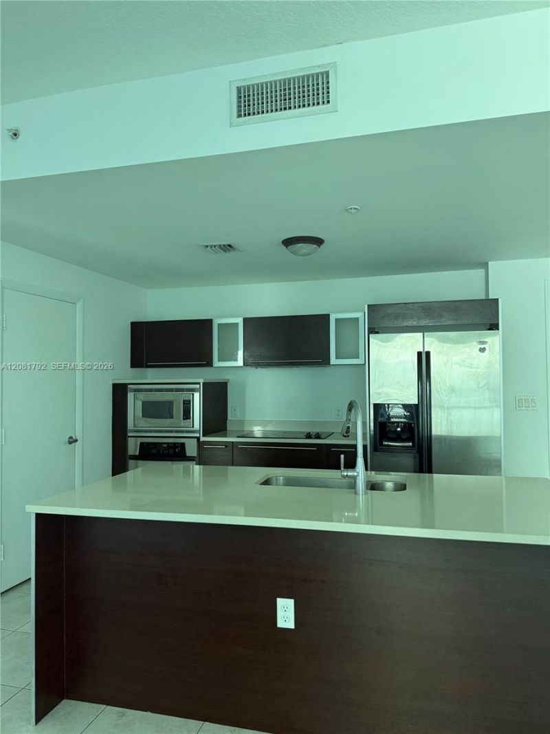 1900 N Bayshore Dr , Unit 1517, Miami, FL 33132 Photo