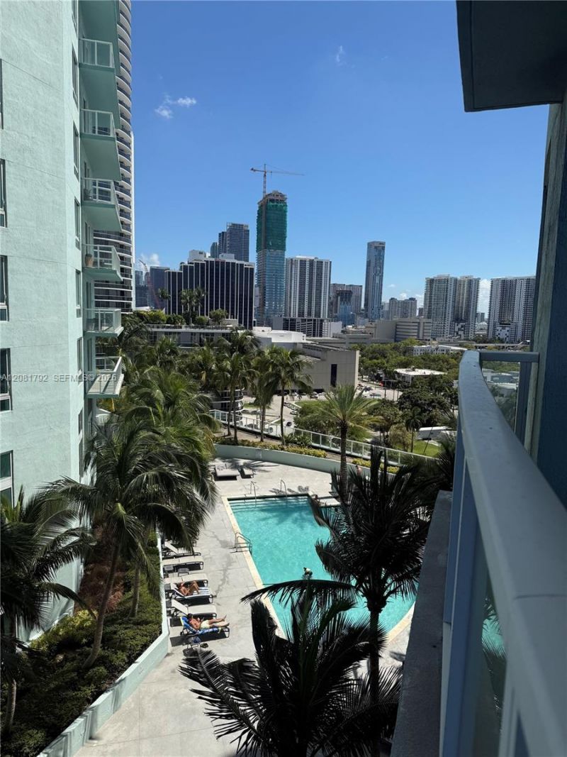 1900 N Bayshore Dr , Unit 1517, Miami, FL 33132 Photo