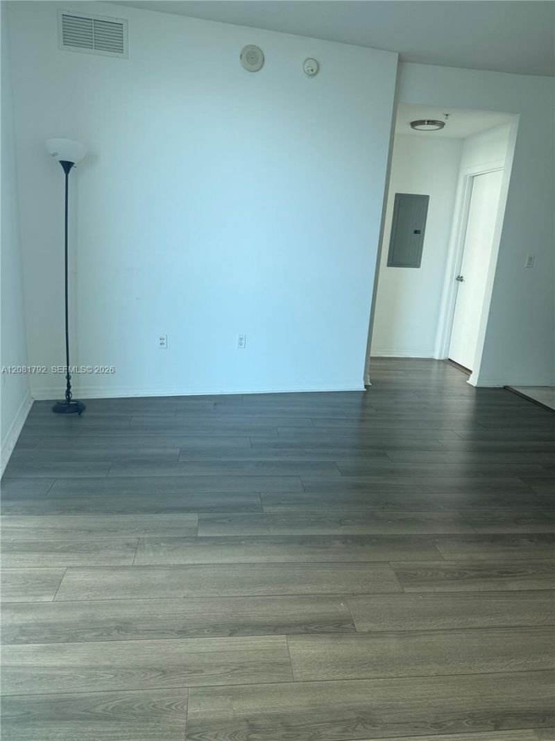 1900 N Bayshore Dr , Unit 1517, Miami, FL 33132 Photo