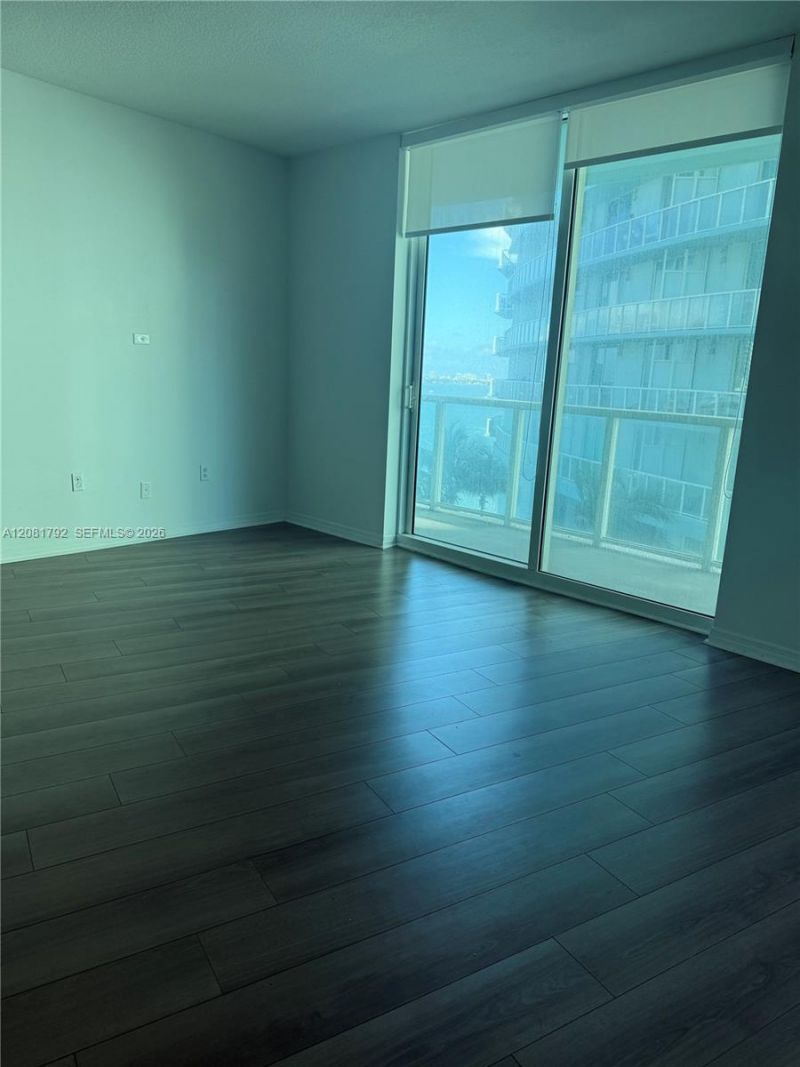 1900 N Bayshore Dr , Unit 1517, Miami, FL 33132 Photo