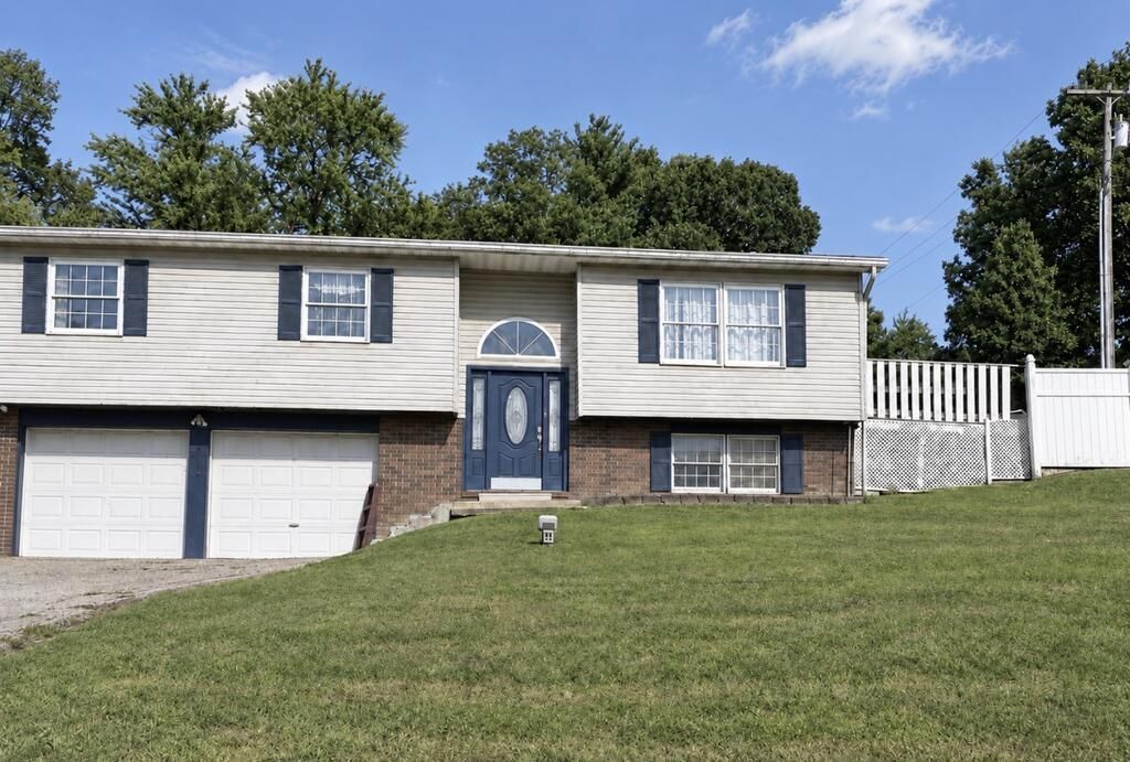 279 Gallia Street, Oak Hill, OH 45656 Main Photo