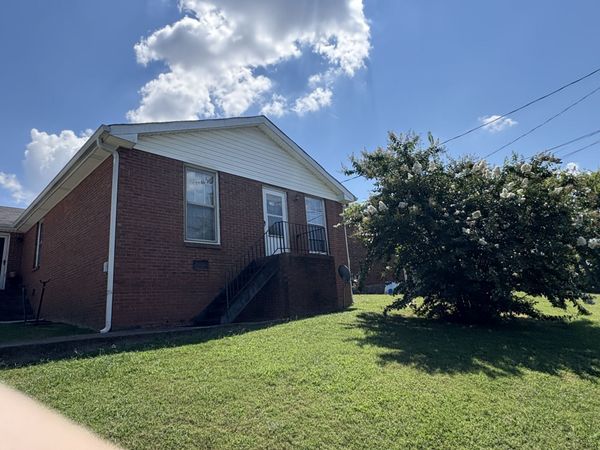 250 35th Ave N, Nashville, TN 37209