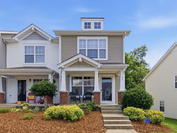 704 Flintlock Ct , Nashville, TN 37217