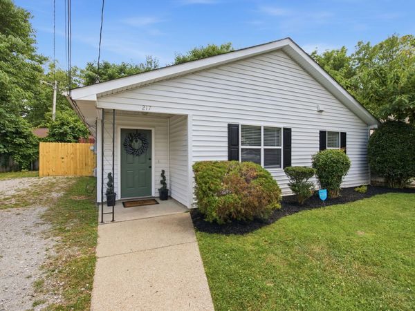 217 S Hancock St , Murfreesboro, TN 37130
