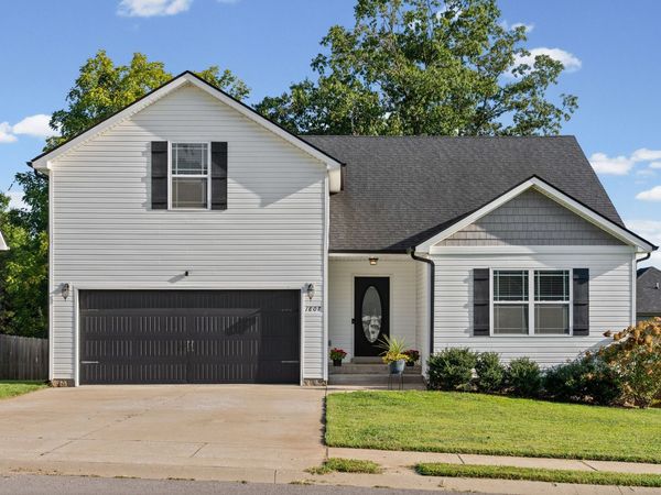 1807 Rains Rd , Clarksville, TN 37042
