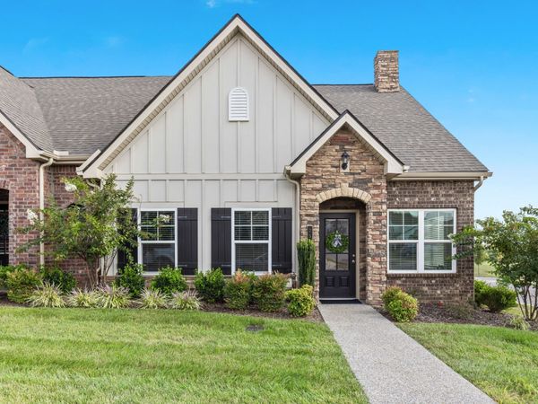 255 Cloverbrook Way , Gallatin, TN 37066