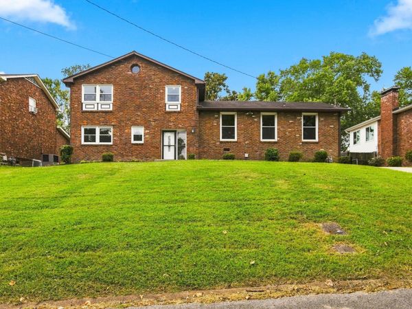 271 Richbriar Rd , Nashville, TN 37211