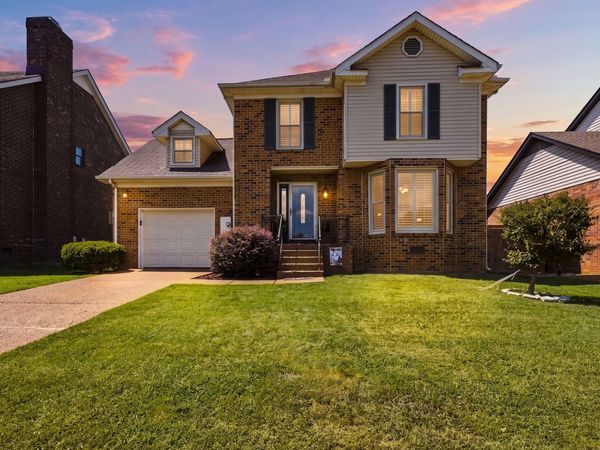 402 N Cameron Ct , Hermitage, TN 37076