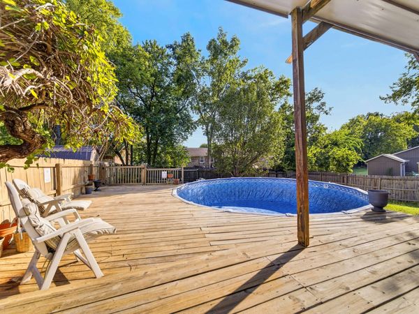 148 Allen Dr , Hendersonville, TN 37075