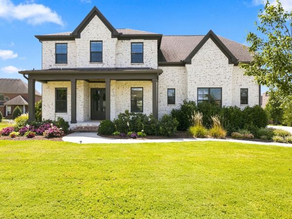 736 Orange Blossom Ct , Murfreesboro, TN 37130