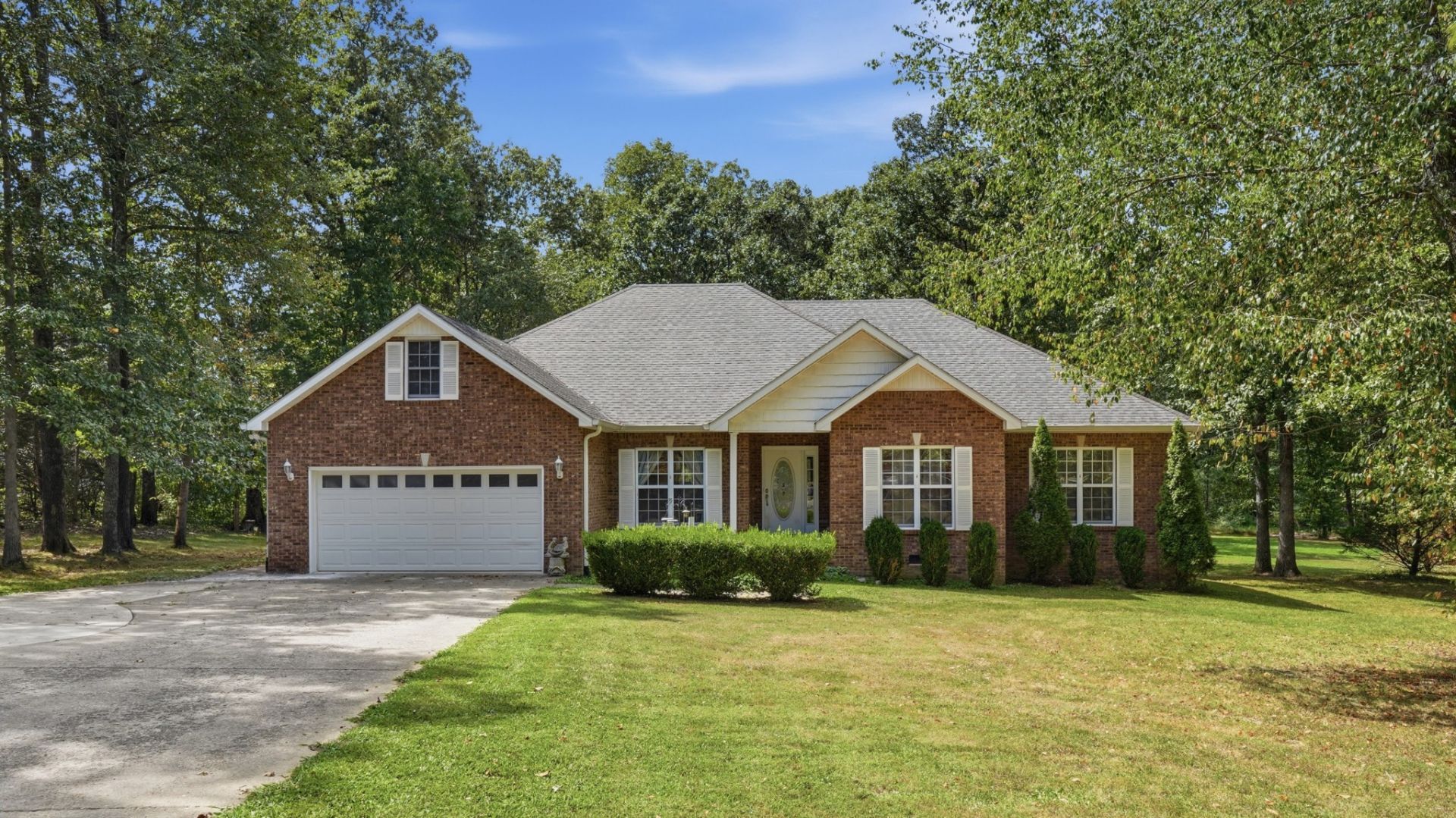 83 Rutledge Falls Rd , Tullahoma, TN 37388 Main Photo