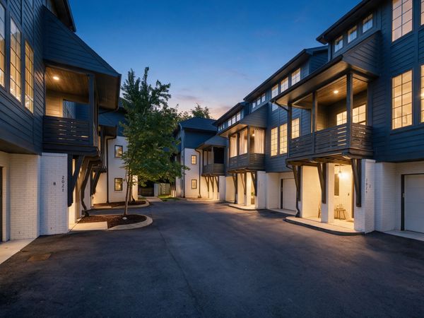 2021 Beech Ave, Unit 4, Nashville, TN 37204