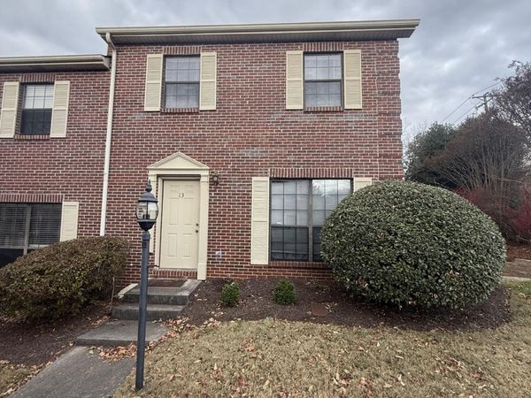 437 S Gallaher View Rd , Knoxville, TN 37919