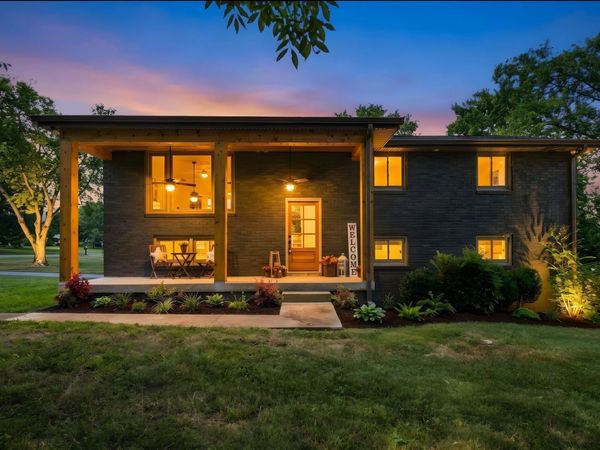 127 Veebelt Dr , Hendersonville, TN 37075