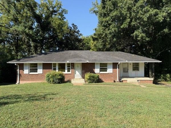 4907 Salem Dr , Nashville, TN 37211
