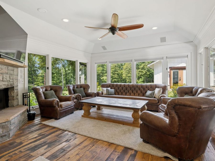Property Image 79