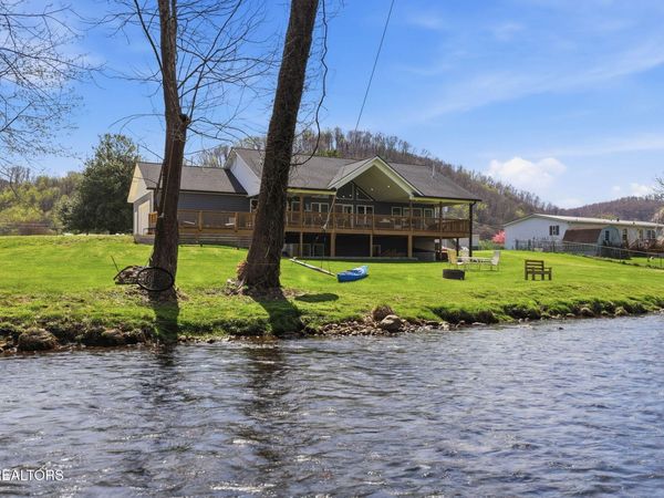 135 Brandywine Place , Elizabethton, TN 37643