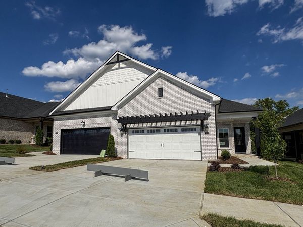 2015 Horseshoe Cir , Gallatin, TN 37066