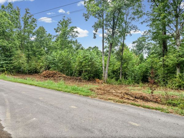 5 Selph Rd , Stewart, TN 37175