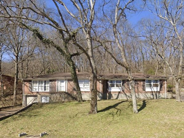819 Kendall Dr , Nashville, TN 37209