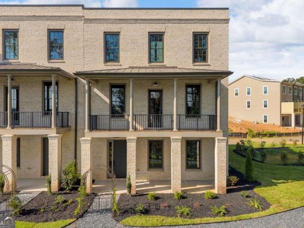 1011 Creekside Lane, Cumming, GA 30040