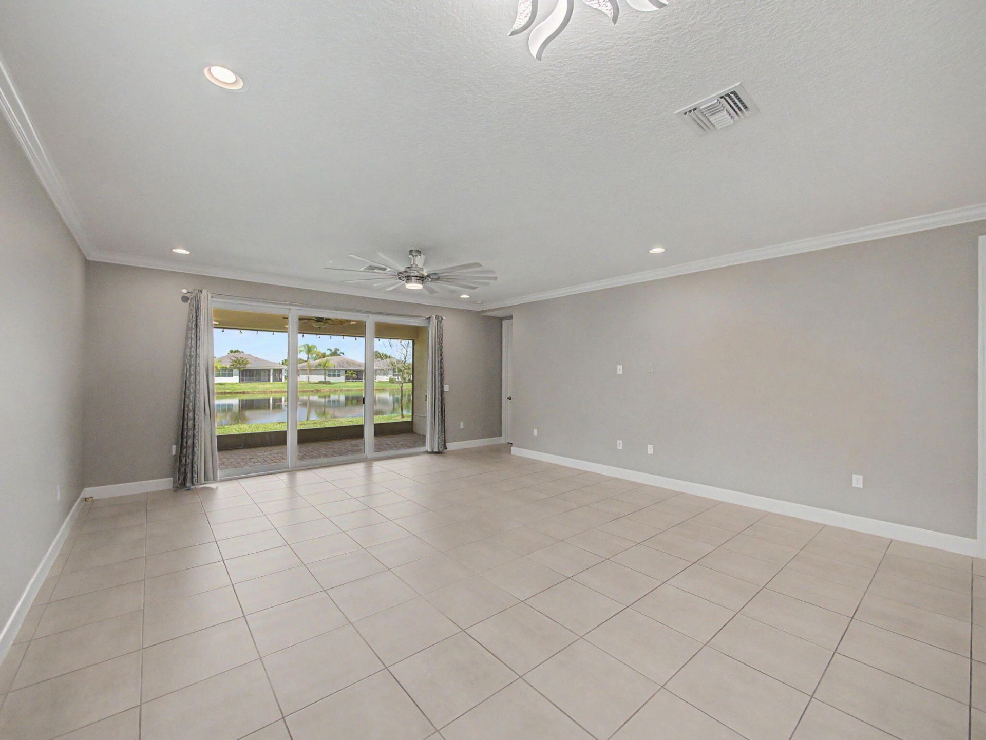 11826 SW Brighton Falls Drive, Port Saint Lucie, FL 34987 Photo