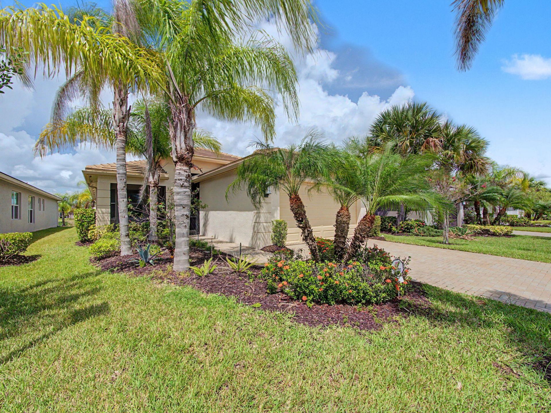 11826 SW Brighton Falls Drive, Port Saint Lucie, FL 34987 Photo