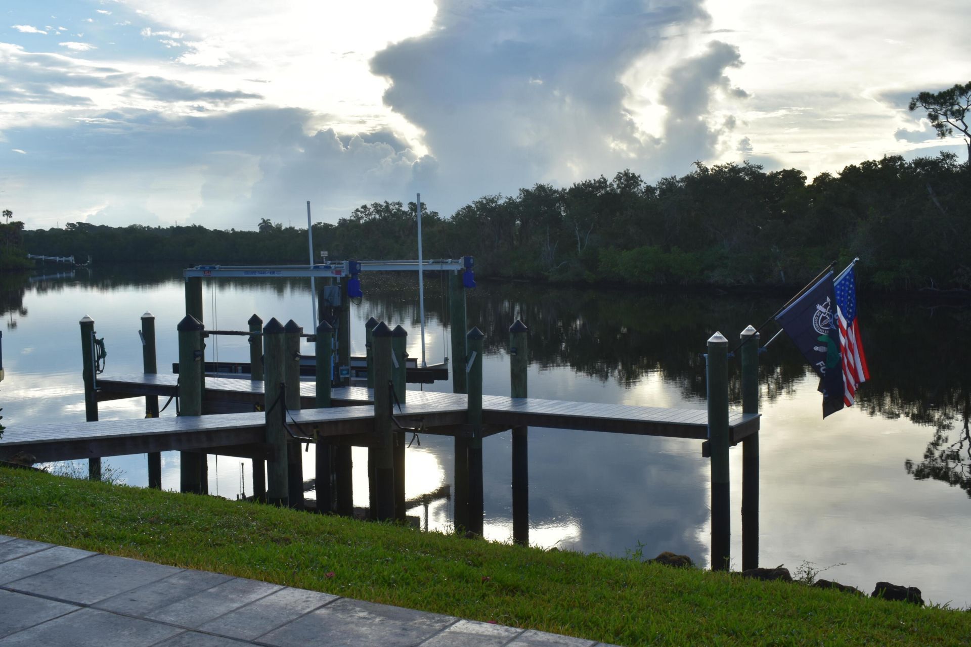 651 SE Hidden River Drive, Port Saint Lucie, FL 34983 Photo