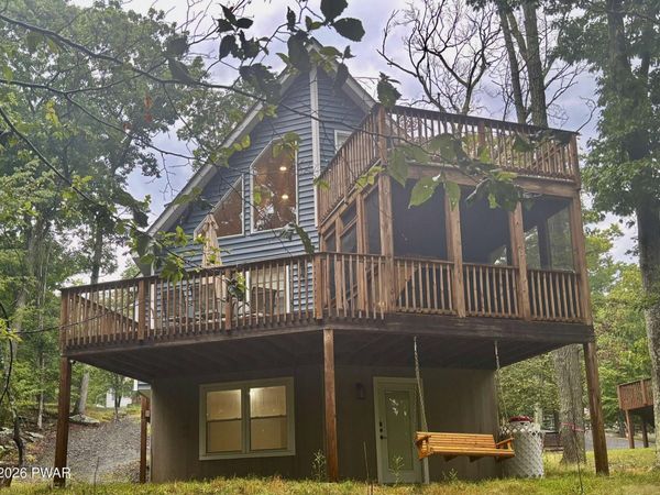 1015 Ski Bluff Terrace , Lake Ariel, PA 18436
