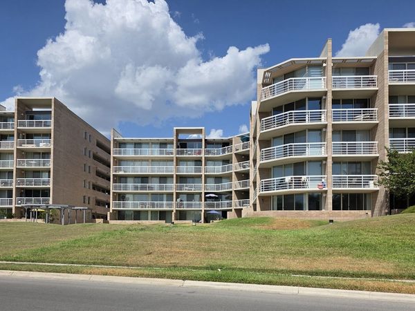 1006 Guadalupe, Unit 3E, Kerrville, TX 78028