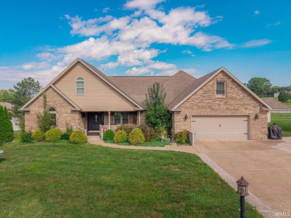304 Hawthorne Drive, Princeton, IN 47670