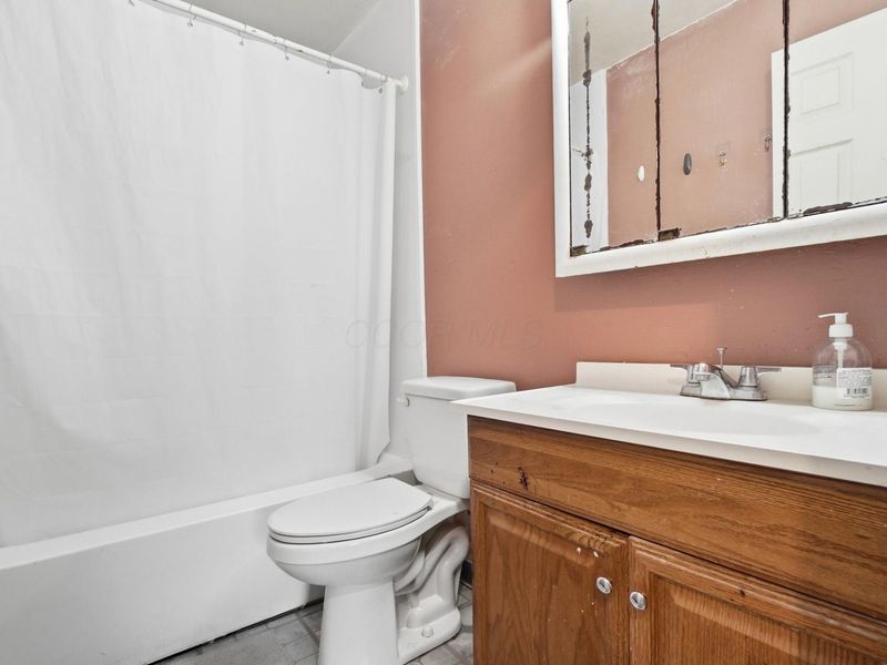 2110 Wadsworth Drive, Columbus, OH 43232 Photo 16