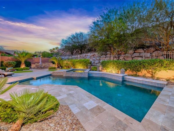 41 Moltrasio Lane , Henderson, NV 89011
