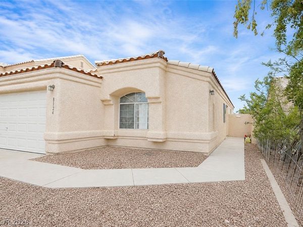 8124 Sickle Lane , Las Vegas, NV 89128