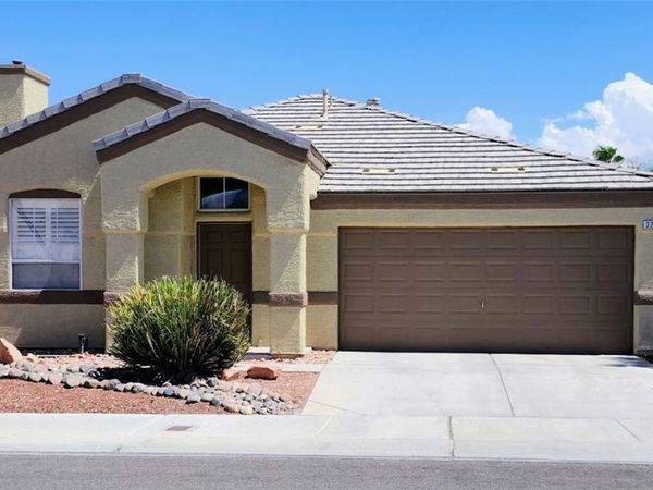 3224 W Cotswold Street, Las Vegas, NV 89129