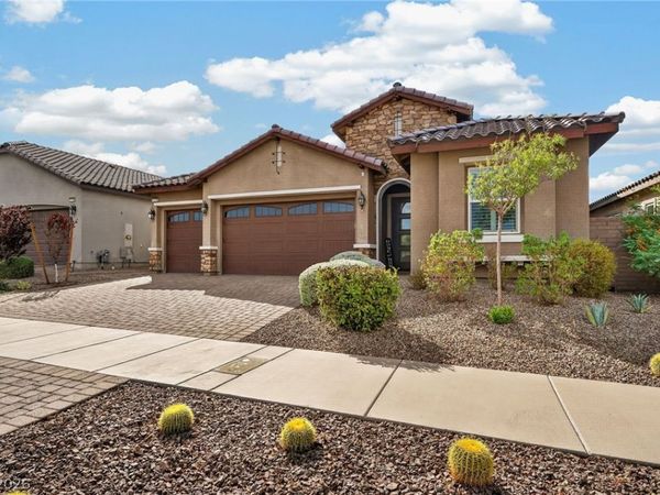 1179 N Water Street, Henderson, NV 89011